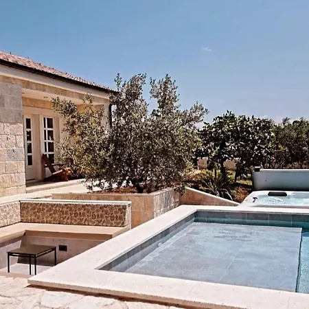 New 2023 Tree Of Life Villa *