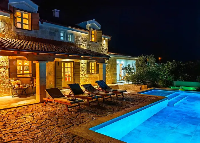 New 2023 Tree Of Life Villa *